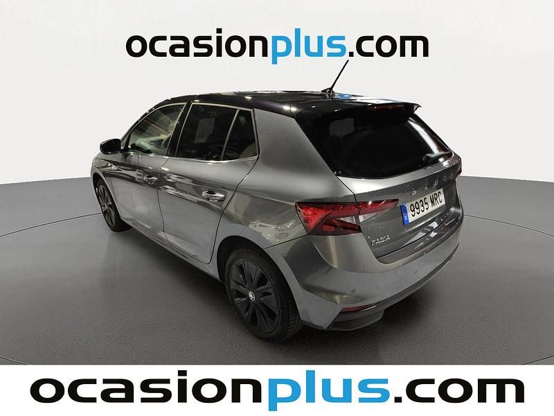 Usado Skoda Fabia 116 CV (85 kW) 2024 Gris Utilitario