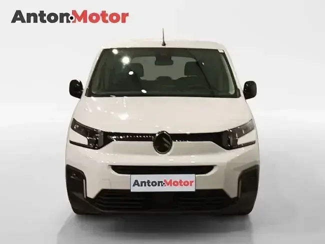 Usado Citroën Berlingo 102 CV (75 kW) 2024 Blanco Monovolumen