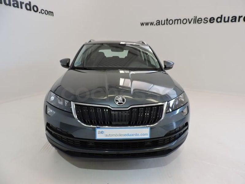 Usado Skoda Karoq Ambition 150 CV (110 kW) 2022 Azul SUV
