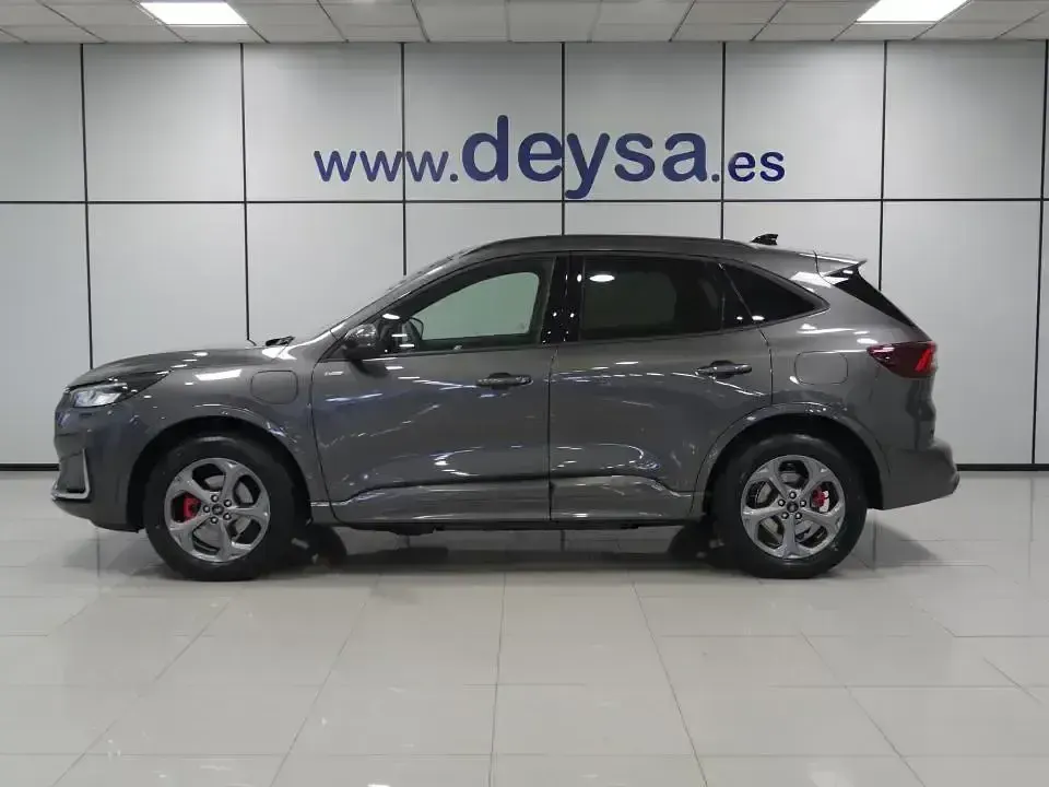 Usado Ford Kuga ST-Line X 243 CV (178 kW) 2026 Gris SUV