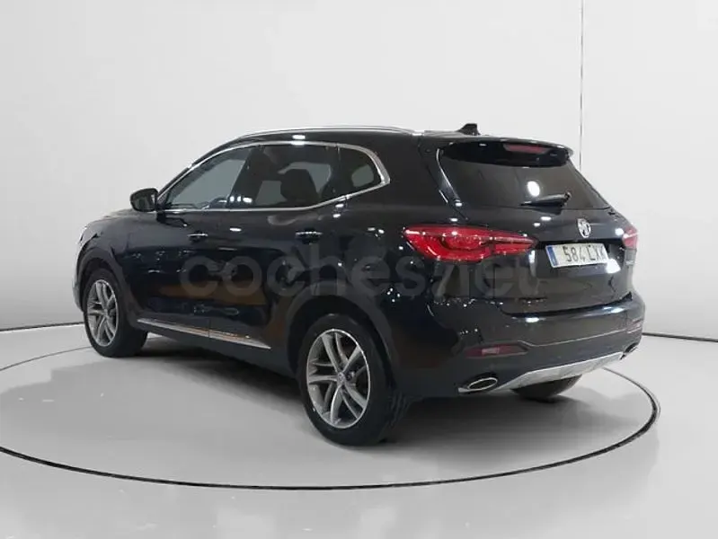Begagnad MG EHS Comfort 258 HK (189 kW) 2022 Svart SUV