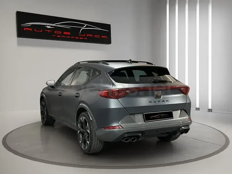Usado Cupra Formentor VZ 310 CV (228 kW) 2021 Gris / plata SUV