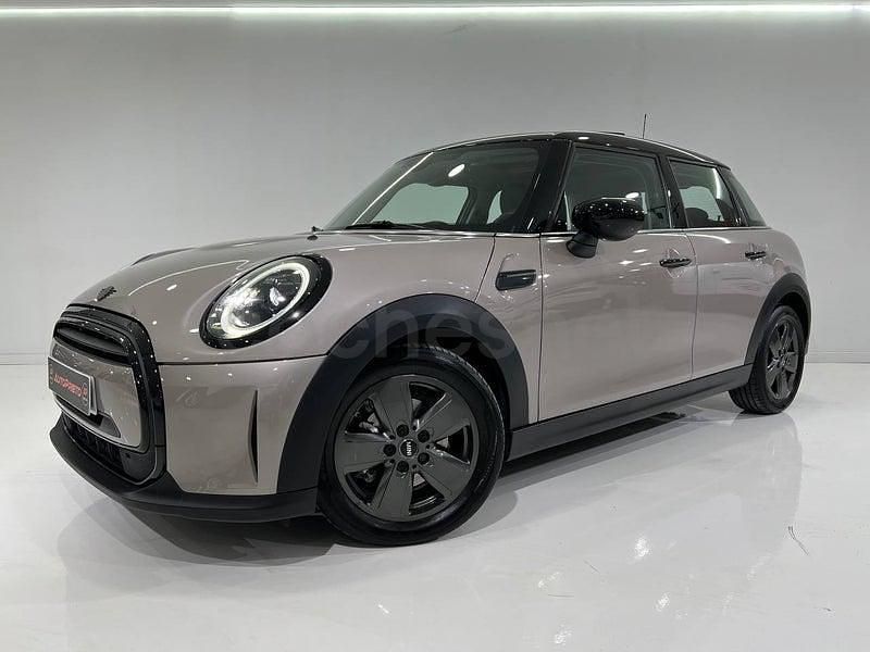 Usado Mini Cooper 136 CV (100 kW) 2021 Beige Utilitario