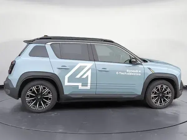 Usado Renault R5 Iconic 110 kW (150 CV) 2025 Azul Utilitario