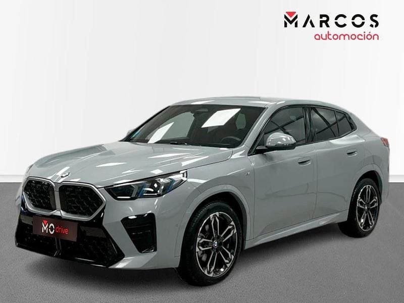 Gris Usado 2025 BMW X2 Comfort Edition SUV | 45.900 € (Super precio) - Imagen 1/4
