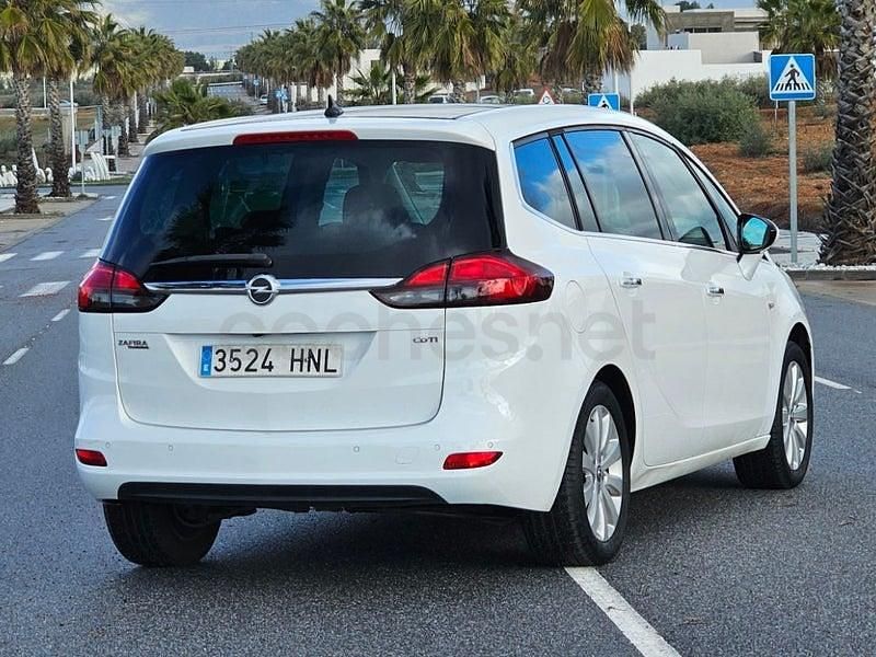 Usado Opel Zafira Tourer Selective 130 CV (95 kW) 2013 Blanco Monovolumen