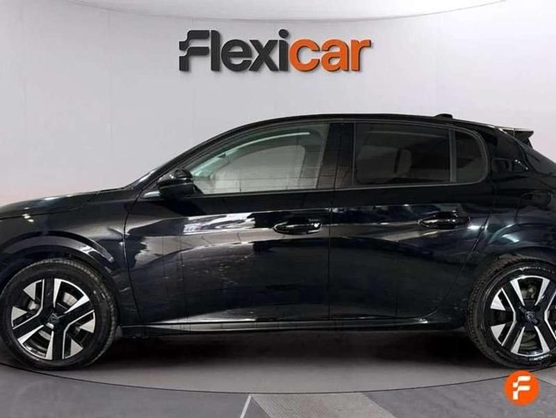 Usado Peugeot 208 Allure 101 CV (74 kW) 2025 Negro Utilitario