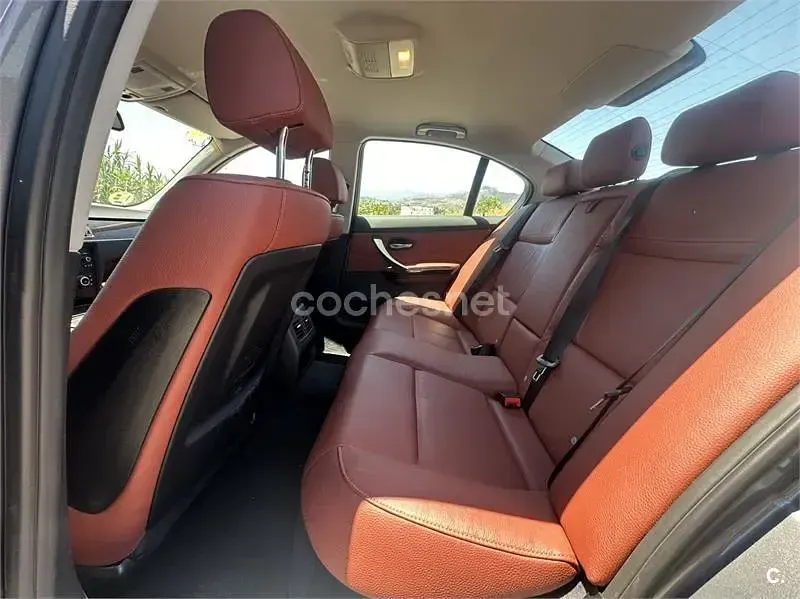Usado BMW 320 177 CV (130 kW) 2011 Marrón Berlina