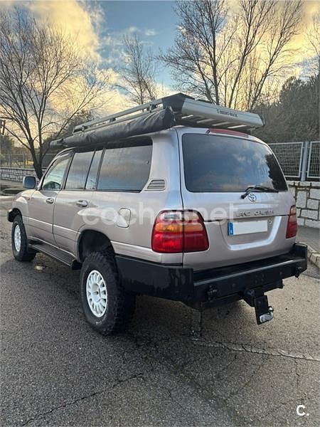 Usado Toyota Land Cruiser 204 CV (150 kW) 2006 Gris / plata SUV