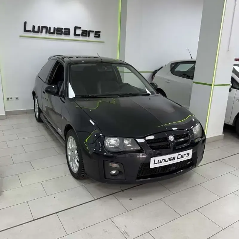 Usado MG ZR 103 CV (75 kW) 2005 Negro Utilitario