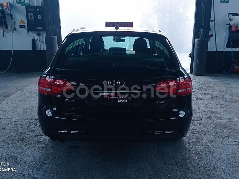 Usado Audi A4 Sport 177 CV (130 kW) 2015 Negro Familiar