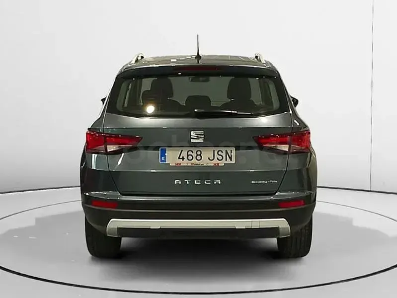 Usado Seat Ateca Style 115 CV (84 kW) 2016 Gris / plata SUV