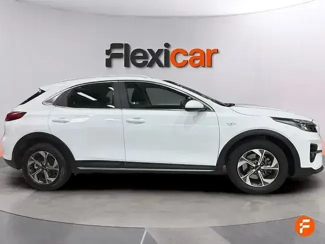 Usado Kia XCeed 120 CV (88 kW) 2021 Negro SUV