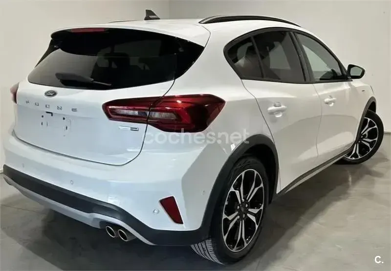 Usado Ford Focus Active X 155 CV (114 kW) 2023 Blanco Berlina