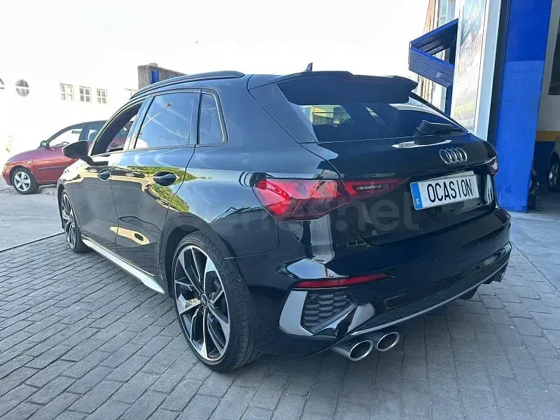 Usado Audi A3 310 CV (228 kW) 2021 Negro Berlina