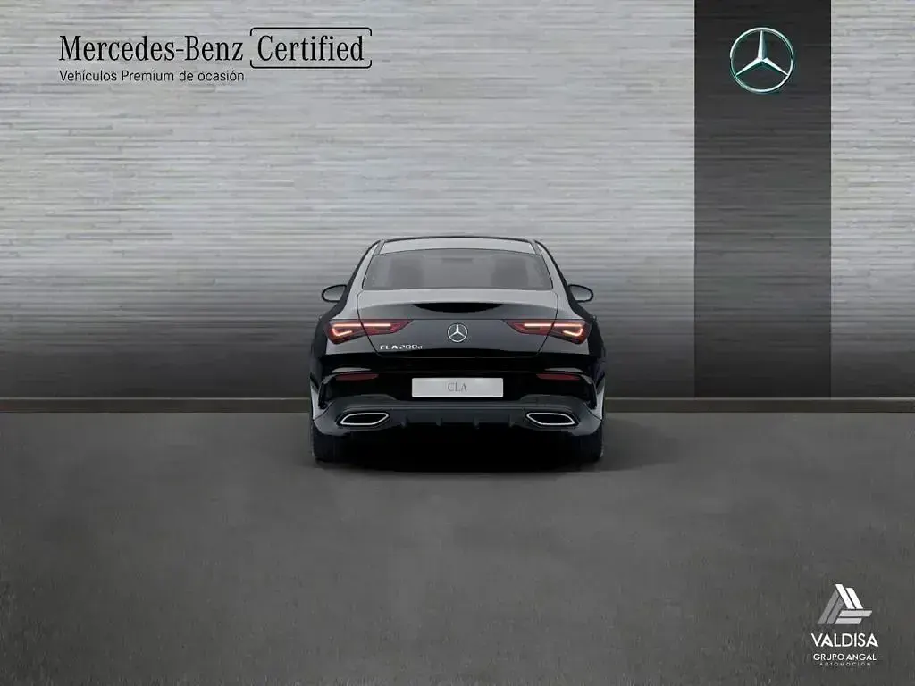 Usado Mercedes CLA200 150 CV (110 kW) 2021 Negro noche Coupe