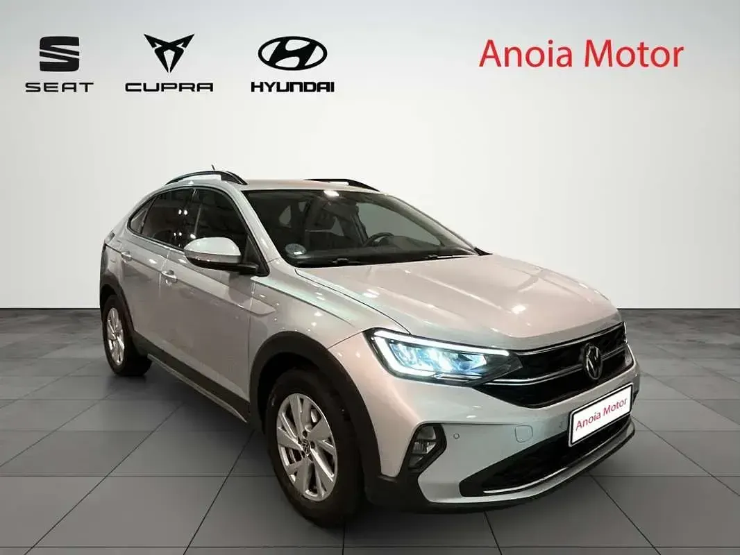 Usado VW Taigo Life 110 CV (80 kW) 2023 Gris SUV