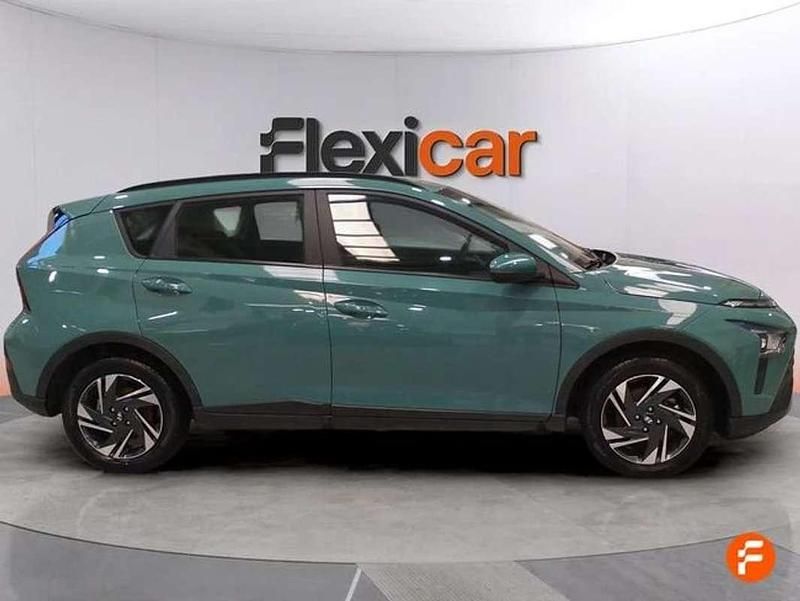 Usado Hyundai Bayon 84 CV (61 kW) 2023 Verde SUV