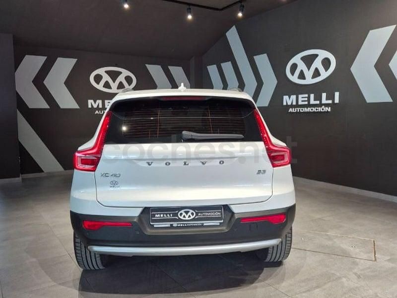 Usado Volvo XC40 Core 163 CV (119 kW) 2023 Blanco SUV