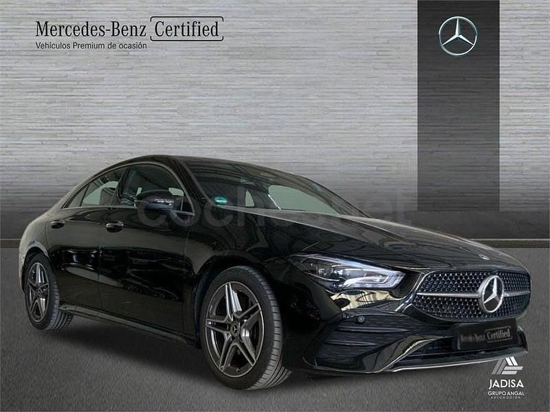 Usado Mercedes CLA200 163 CV (119 kW) 2024 Negro Berlina