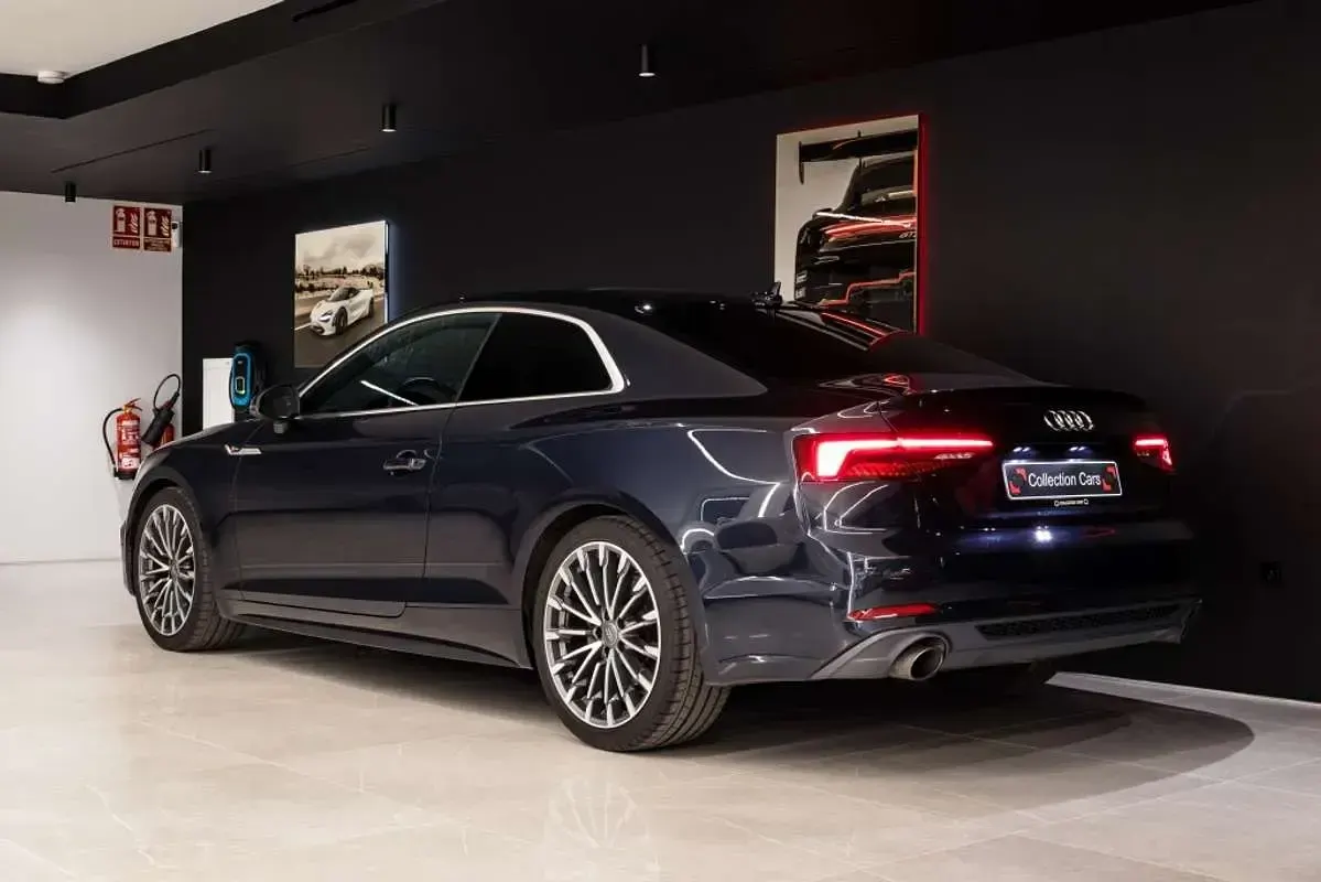 Usado Audi A5 S-Line 190 CV (139 kW) 2017 Azul Coupe