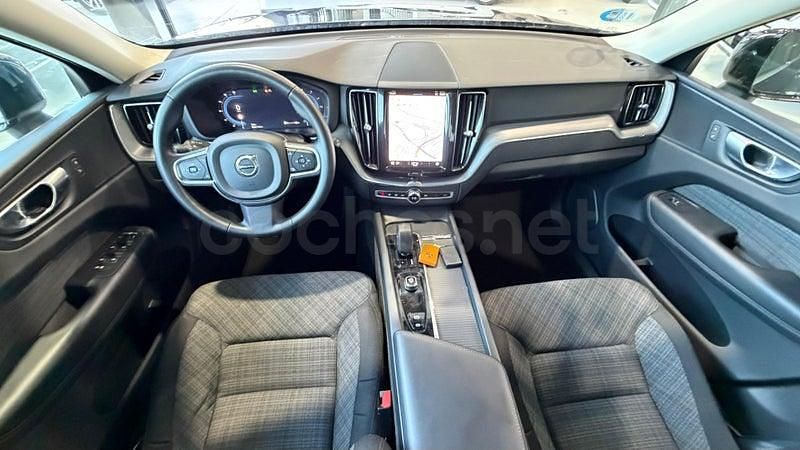 Usado Volvo XC60 Core 197 CV (144 kW) 2023 Negro SUV