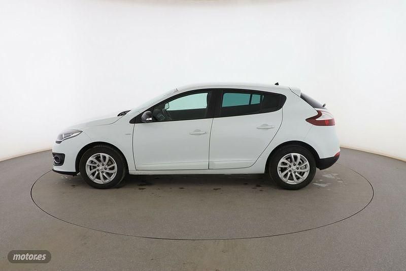 Usado Renault Mégane LIMITED 115 CV (84 kW) 2014 Blanco Berlina