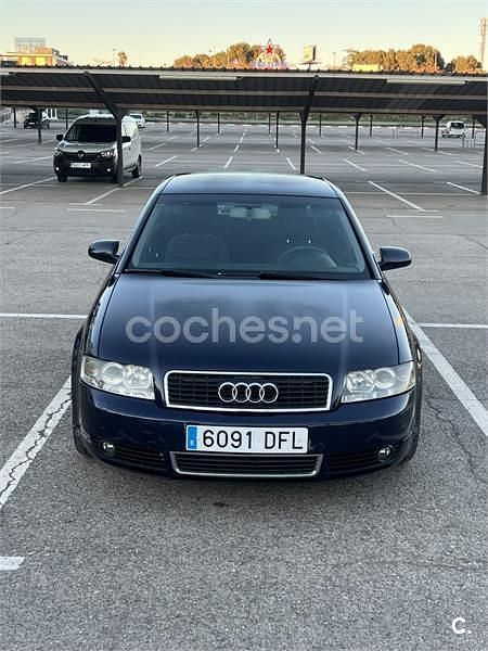 Usado Audi A4 Sport 130 CV (95 kW) 2005 Azul Berlina