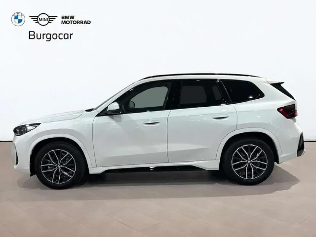Usado BMW iX1 Comfort Edition 150 kW (204 CV) 2025 Blanco SUV