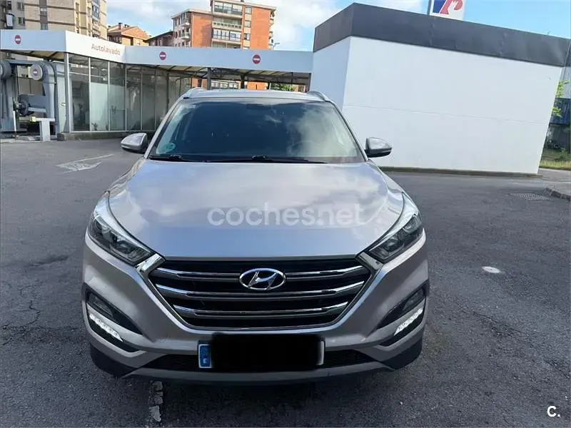 Usado Hyundai Tucson 115 CV (84 kW) 2016 Beige SUV
