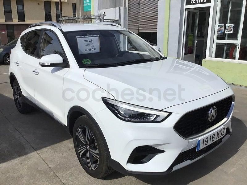 Usado MG ZS Comfort 106 CV (77 kW) 2023 Blanco SUV