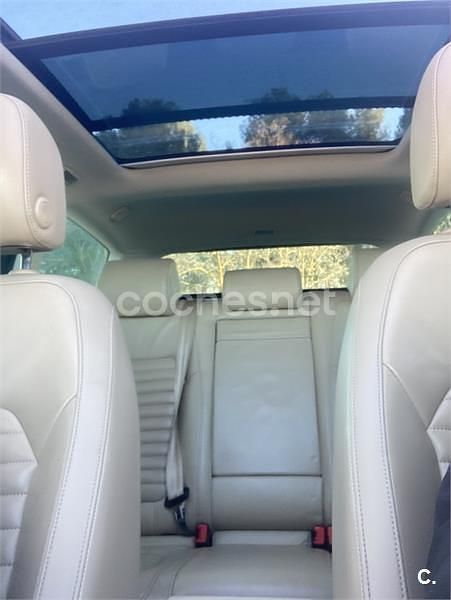 Usado VW Passat Highline 190 CV (139 kW) 2012 Negro Familiar