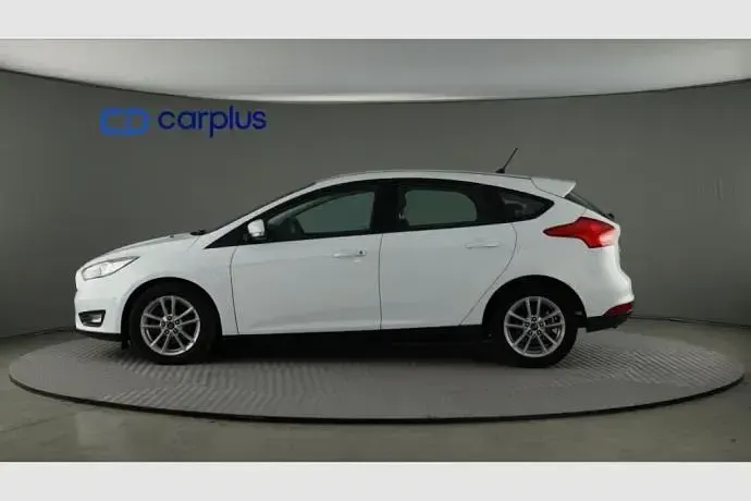 Usado Ford Focus Trend 100 CV (73 kW) 2018