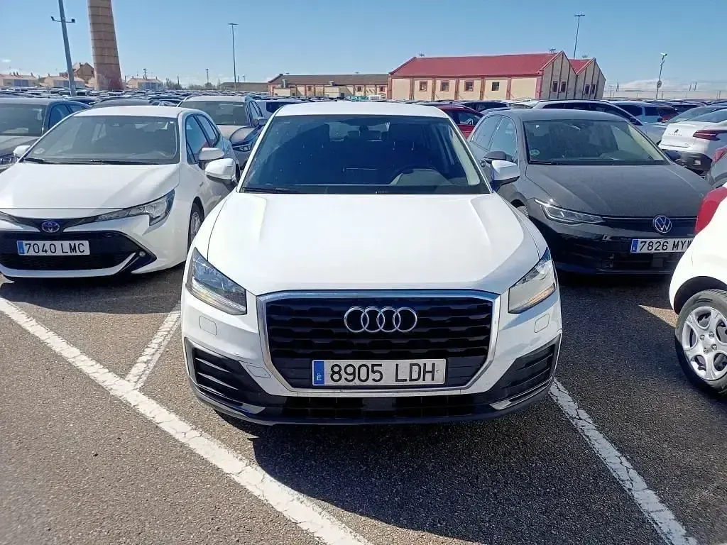 Usado Audi Q2 Advanced Plus 116 CV (85 kW) 2019 Blanco SUV