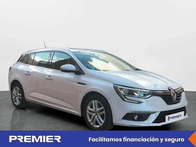 Usado Renault Mégane GrandTour Business 116 CV (85 kW) 2020 Blanco Familiar
