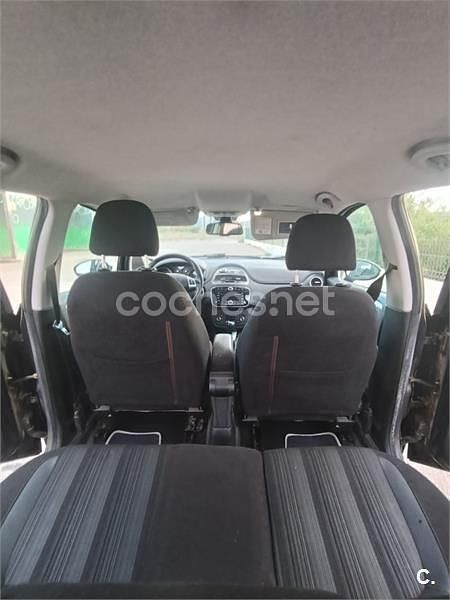 Usado Fiat Punto Evo Dynamic 95 CV (69 kW) 2010 Negro Utilitario