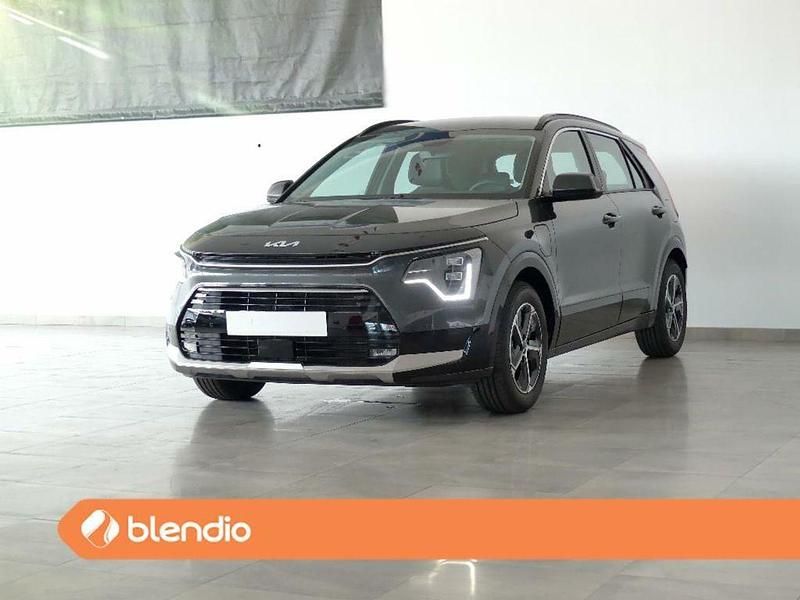 Gris Usado 2023 Kia Niro SUV | 37.490 € - Imagen 1/4
