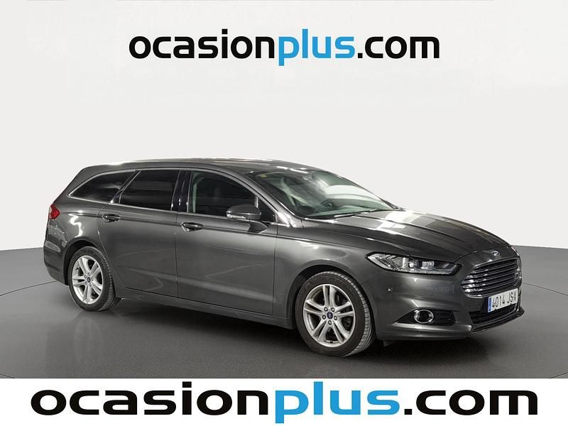 Usado Ford Mondeo Titanium 150 CV (110 kW) 2016 Negro Monovolumen