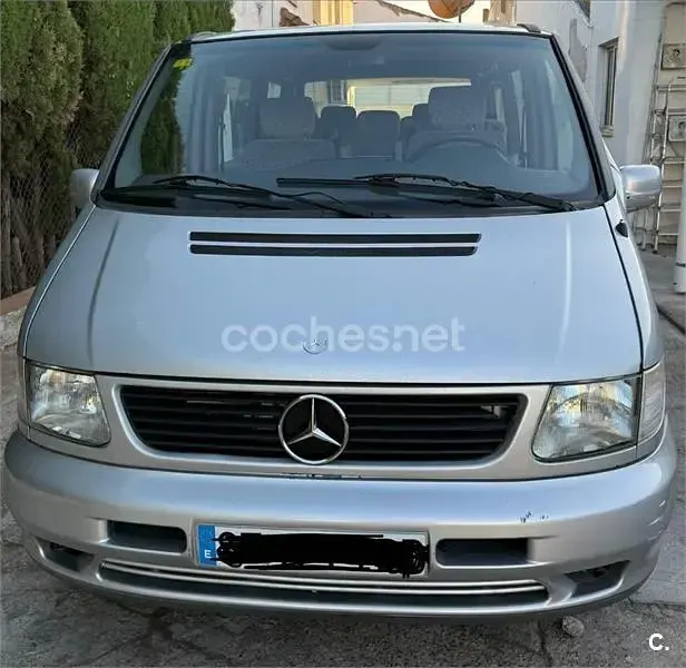 Usado Mercedes V230 98 CV (72 kW) 1998 Gris / plata Monovolumen