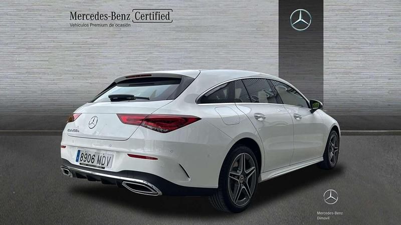 Usado Mercedes CLA250 Shooting Brake 160 CV (117 kW) 2023 Blanco Familiar