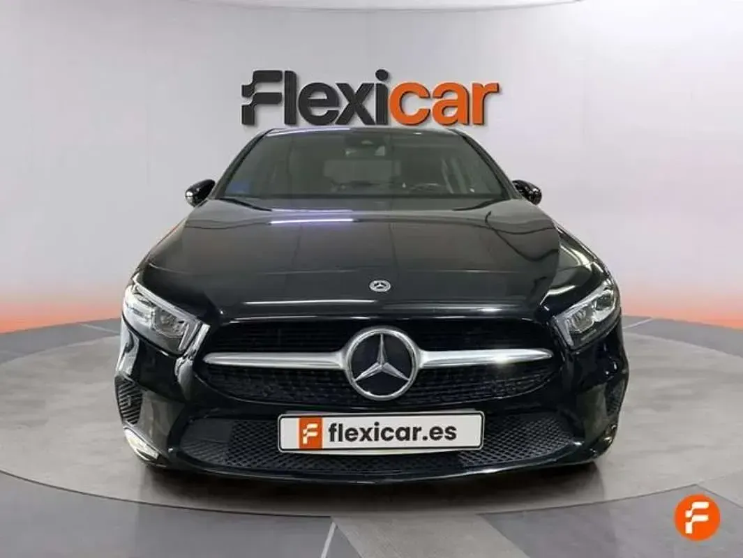 Usado Mercedes A250 218 CV (160 kW) 2022 Negro Berlina