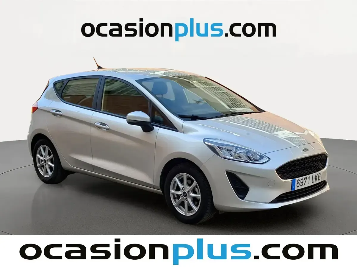 Usado Ford Fiesta Trend 75 CV (55 kW) 2020 Gris Utilitario