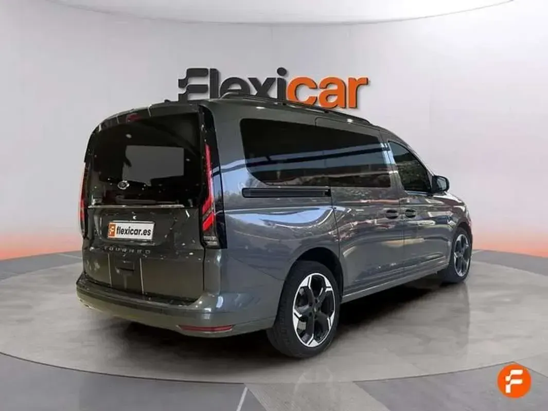 Usado Ford Tourneo Connect Active 102 CV (75 kW) 2024 Gris Monovolumen