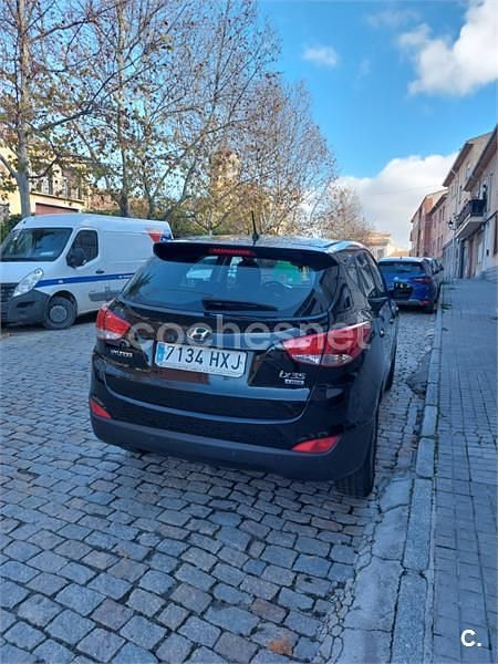 Usado Hyundai ix35 115 CV (84 kW) 2014 Negro SUV
