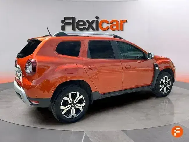 Usado Dacia Duster Prestige 115 CV (84 kW) 2021 Naranja SUV