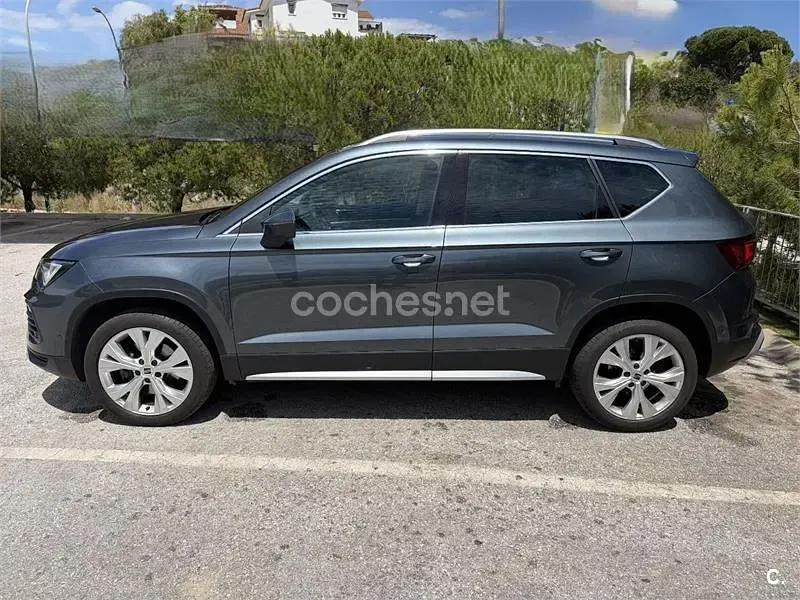 Usado Seat Ateca Xperience 150 CV (110 kW) 2021 Gris / plata SUV