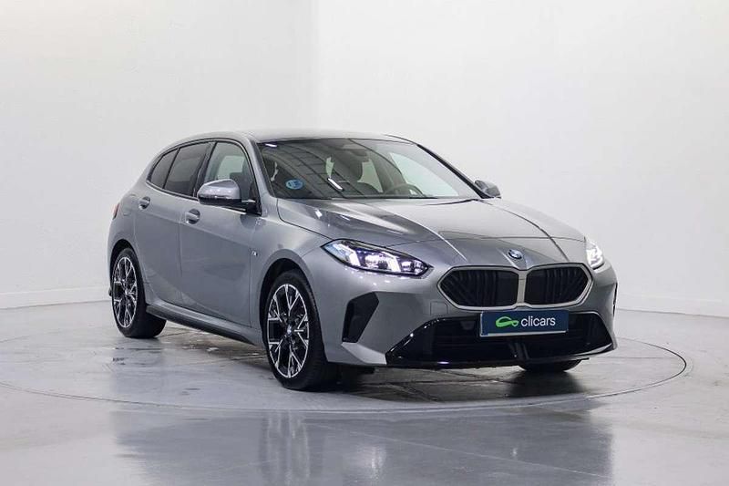 Usado BMW 116 163 CV (119 kW) 2025 Gris Utilitario