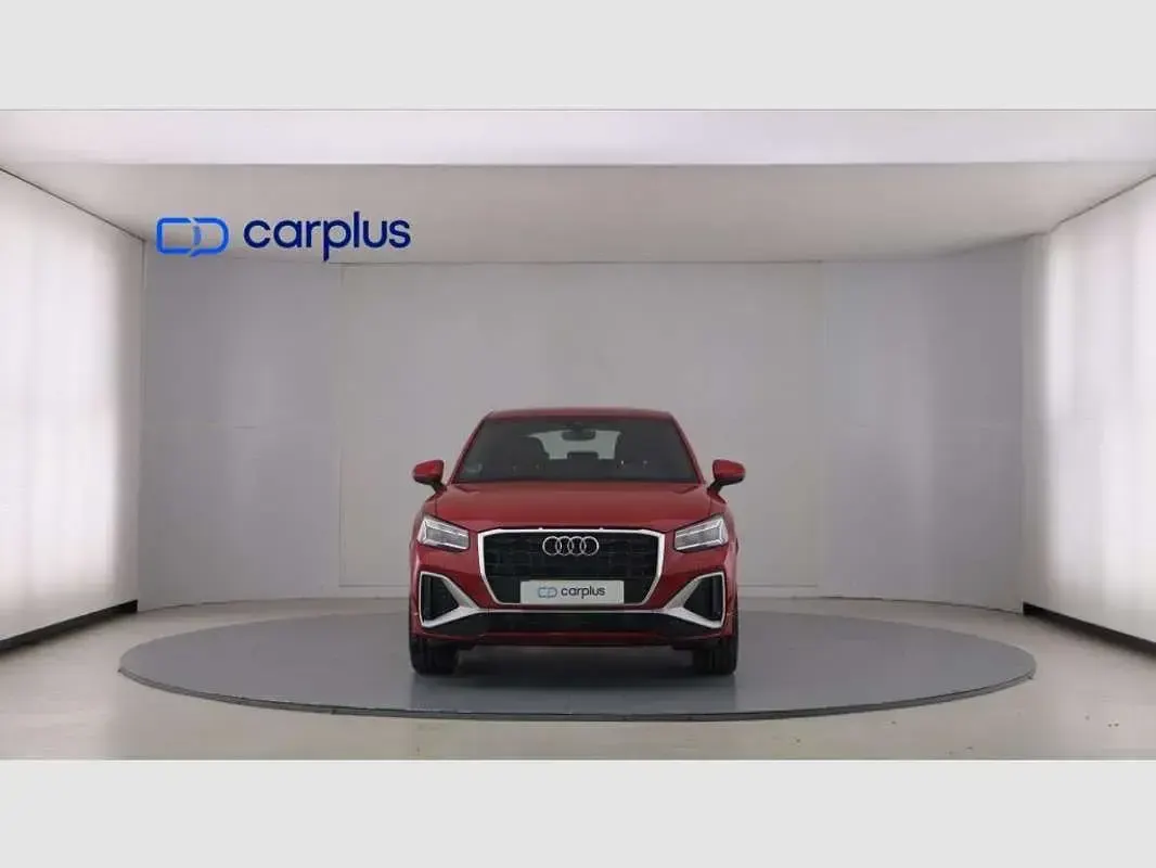 Usado Audi Q2 S-Line 116 CV (85 kW) 2023 Rojo SUV
