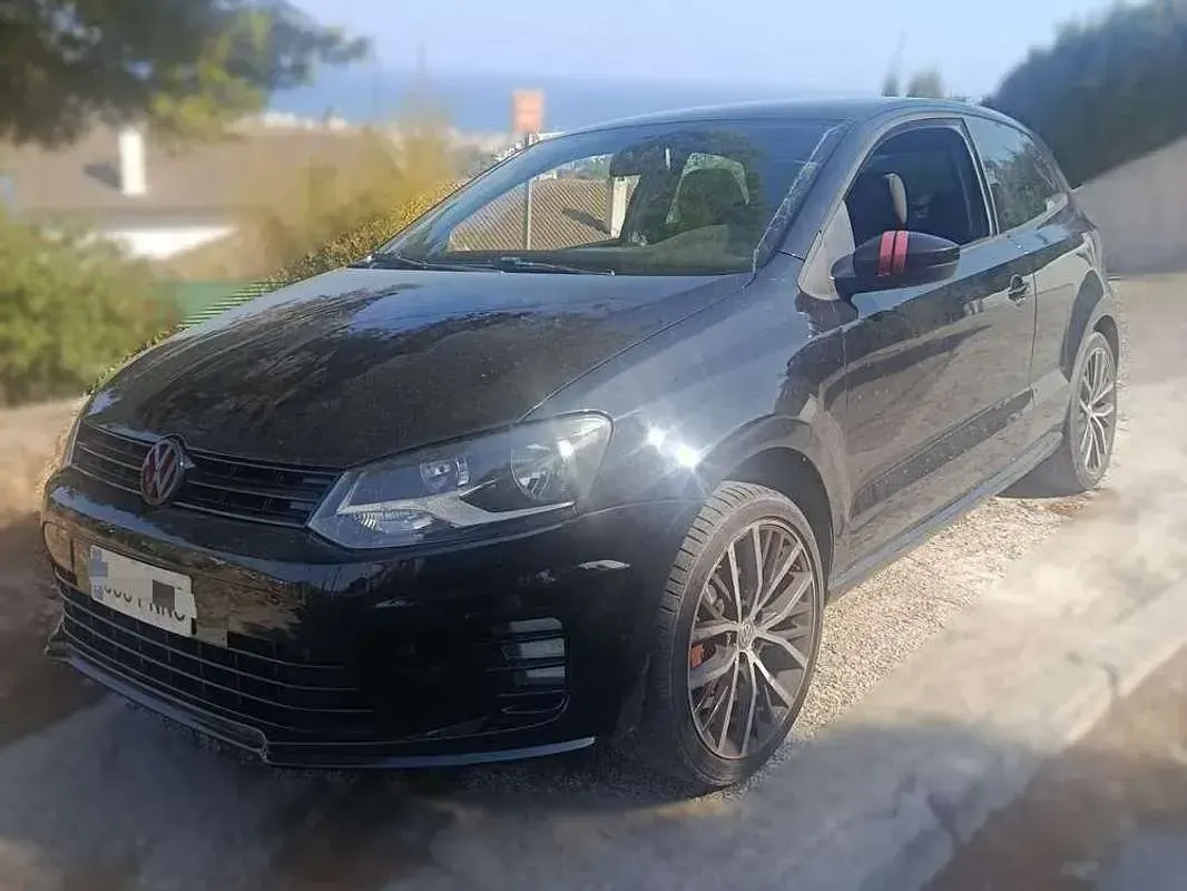 Usado VW Polo R-line 90 CV (66 kW) 2012 Negro Utilitario