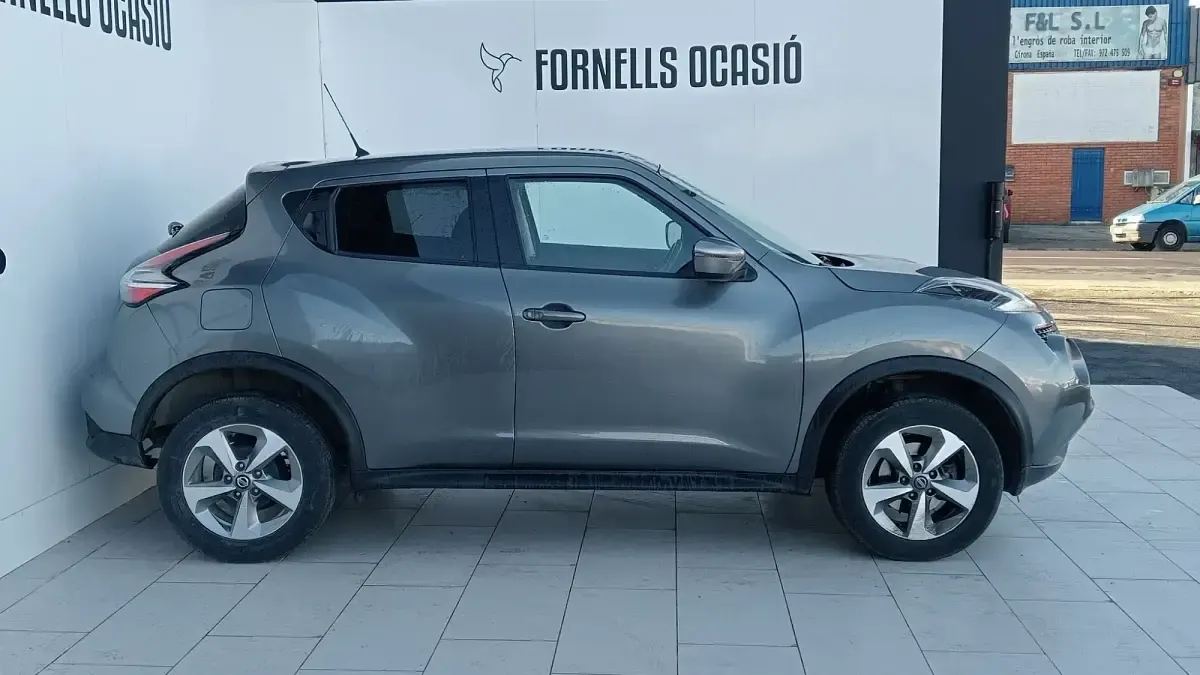 Usado Nissan Juke Acenta 112 CV (82 kW) 2019 Gris SUV